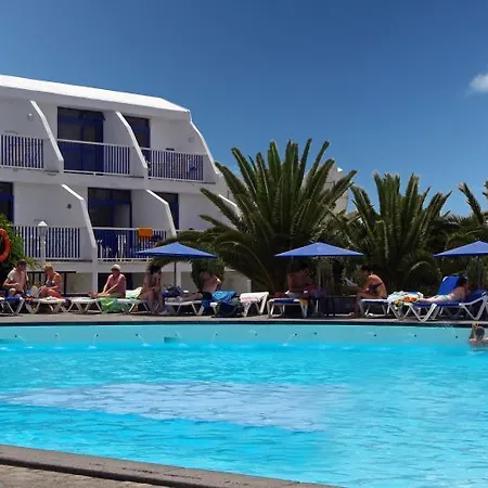 Ereza Hibiscos * Puerto del Carmen (Lanzarote)
